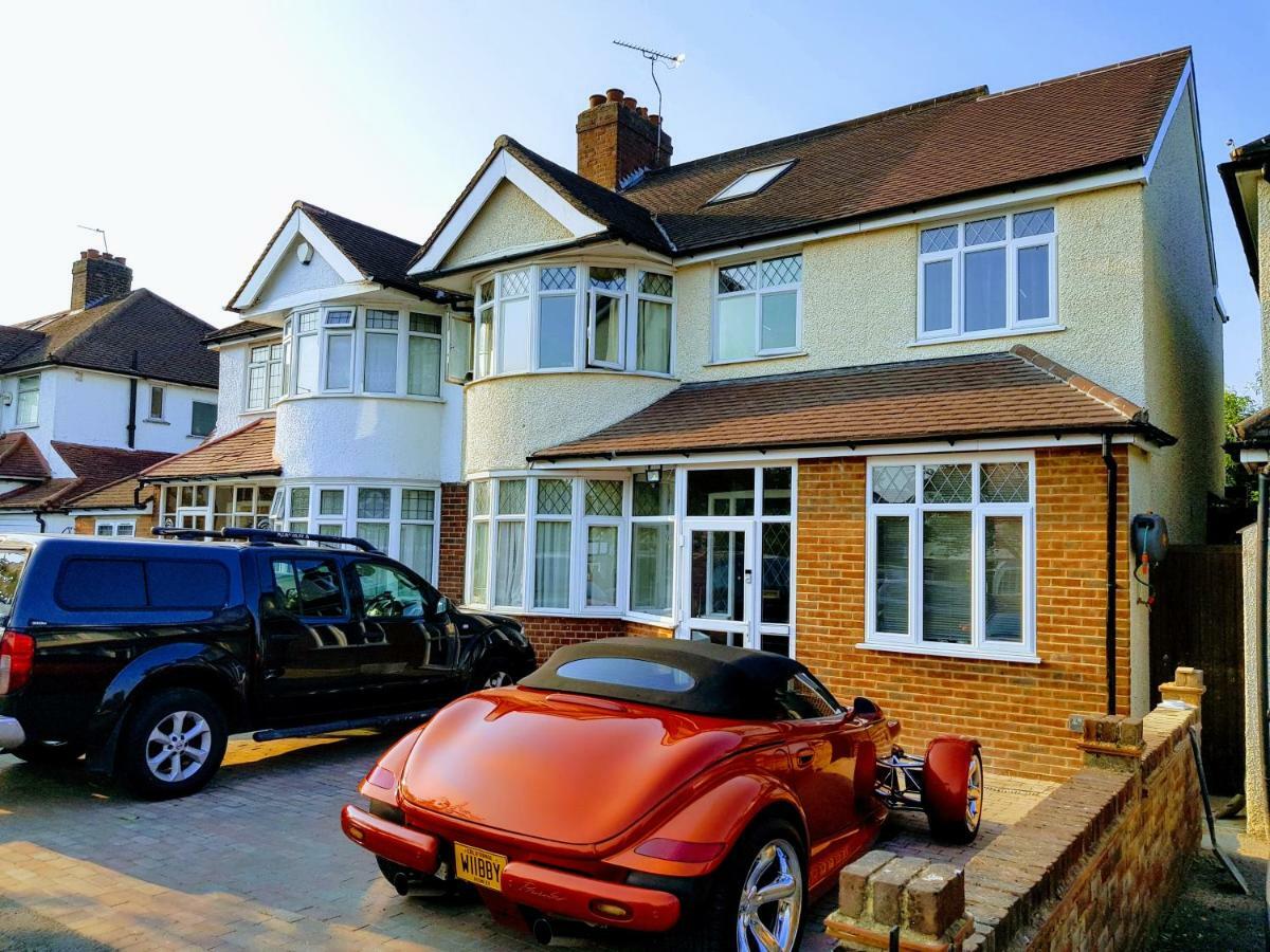 Webb Place 2 Bedroom Apartment ! Croydon Bagian luar foto